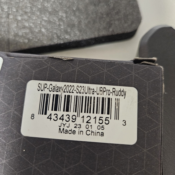 Samsung Galaxy S23 Ultra Red and‎ Black Phone Case - Picture 5 of 5